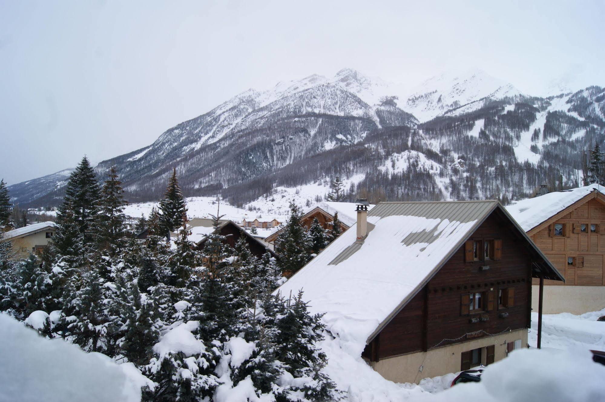 Auberge De Violaine Le Monêtier-les-Bains Exterior foto